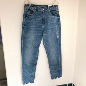American Eagle mom jeans long